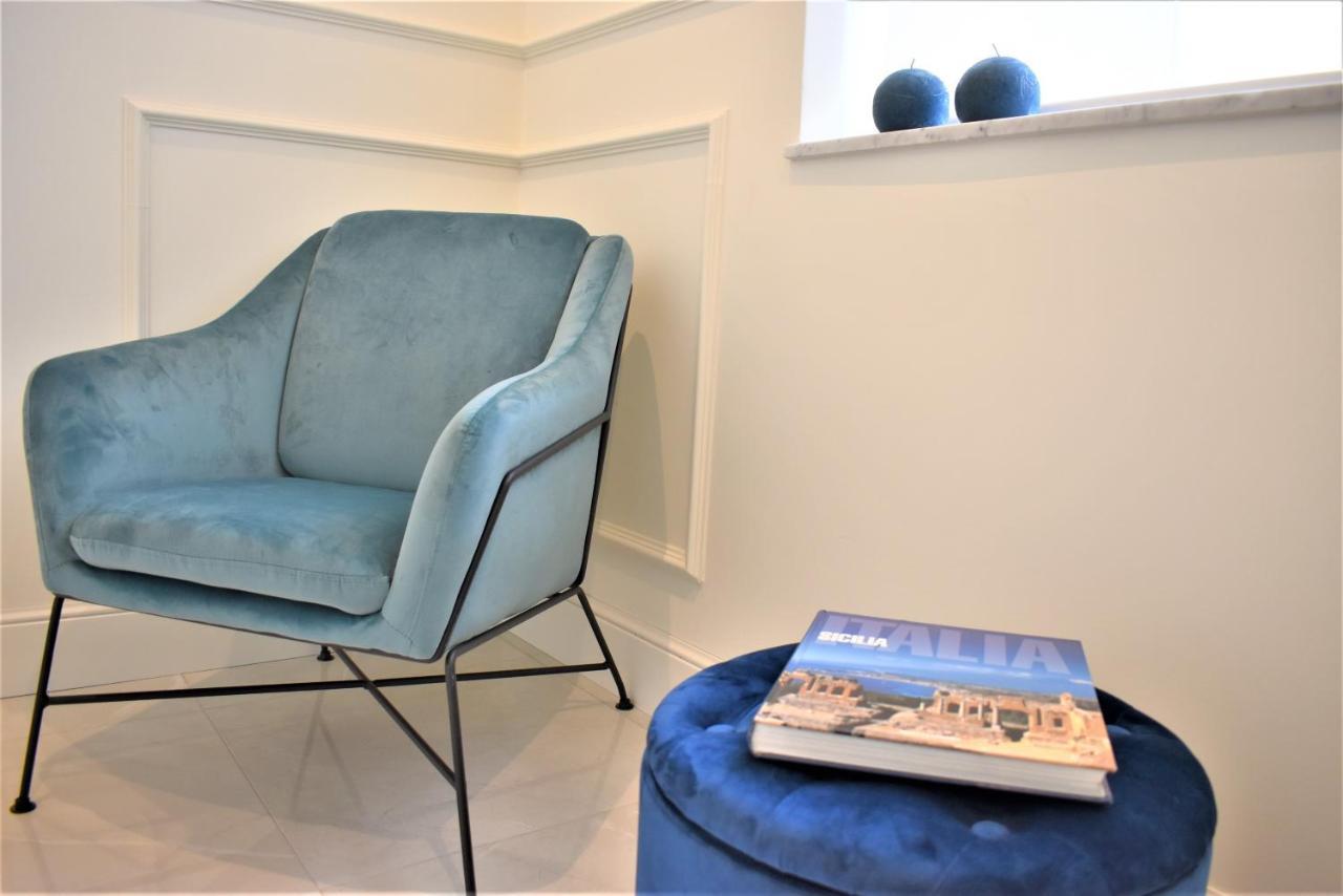 Catania Living Rooms ภายนอก รูปภาพ