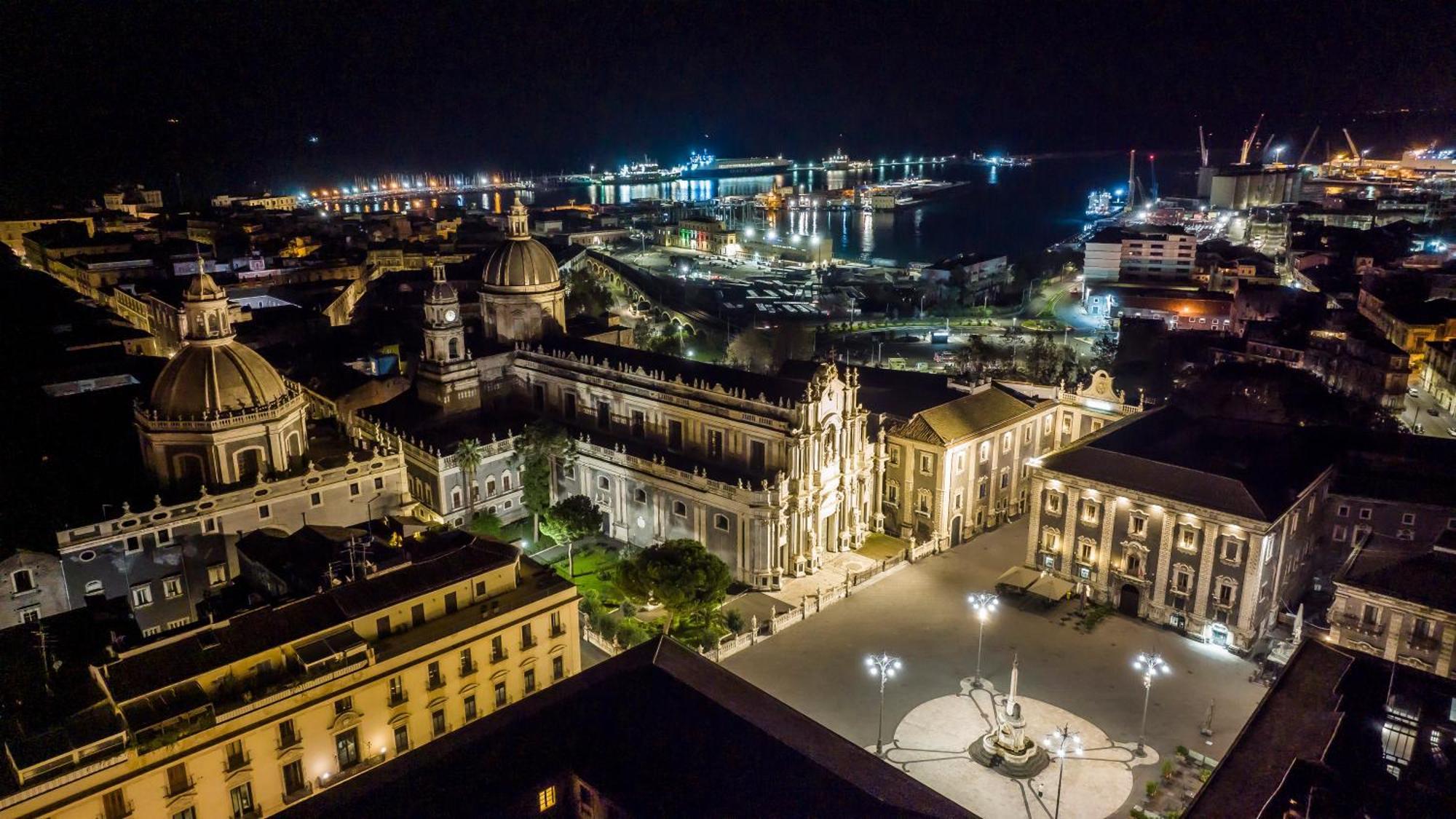 Catania Living Rooms ภายนอก รูปภาพ